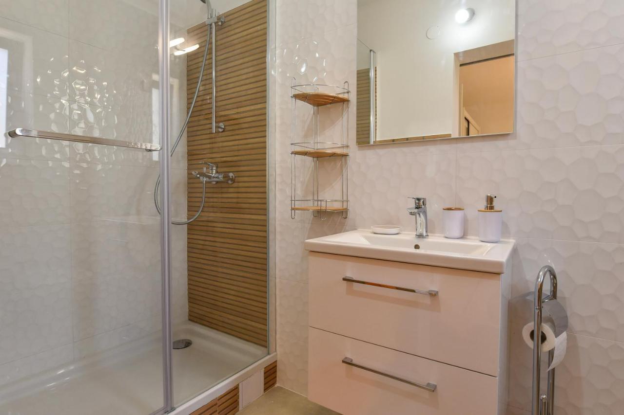New Luxury 3 Bedroom 4 Air Conditioners Задар Экстерьер фото