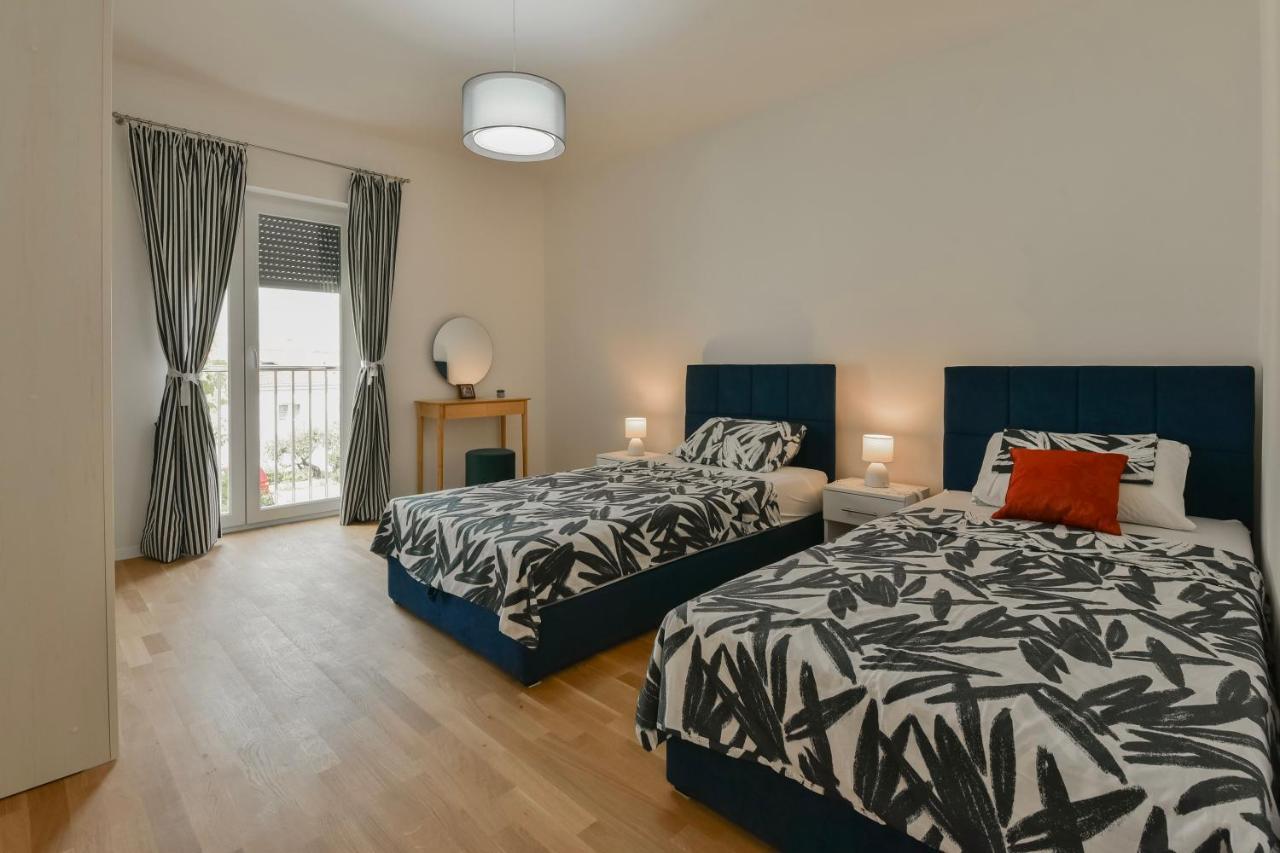 New Luxury 3 Bedroom 4 Air Conditioners Задар Экстерьер фото